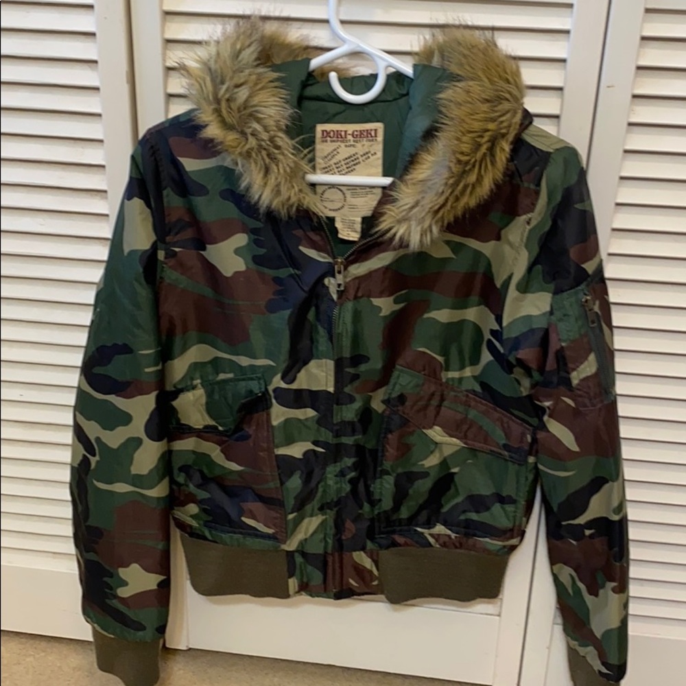 Bomber Cameo Jacket Zip Up